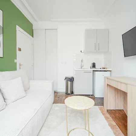 Proche Vaugirard - Sauge * Paris